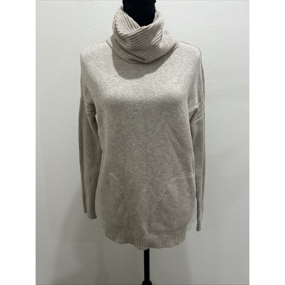 Cyrus Womens Sz Medium Sweater Tan Cowl Neck Kangaroo Pockets Long Sleeve